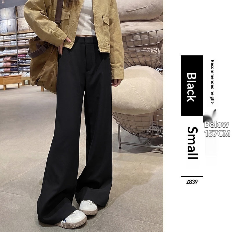 Pantalon large coupe slim silhouette printemps