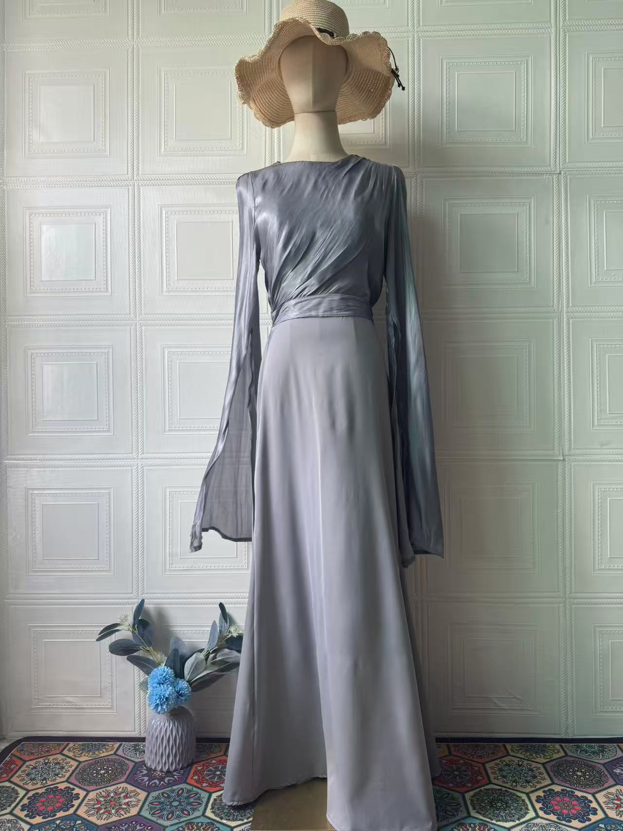 Robe longue à manches longues en polyester pour femme